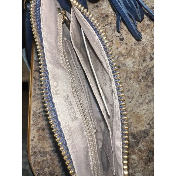 Michael Kors Jet Set Crossbody Bag Leather Navy Blue - Picture 5 of 8